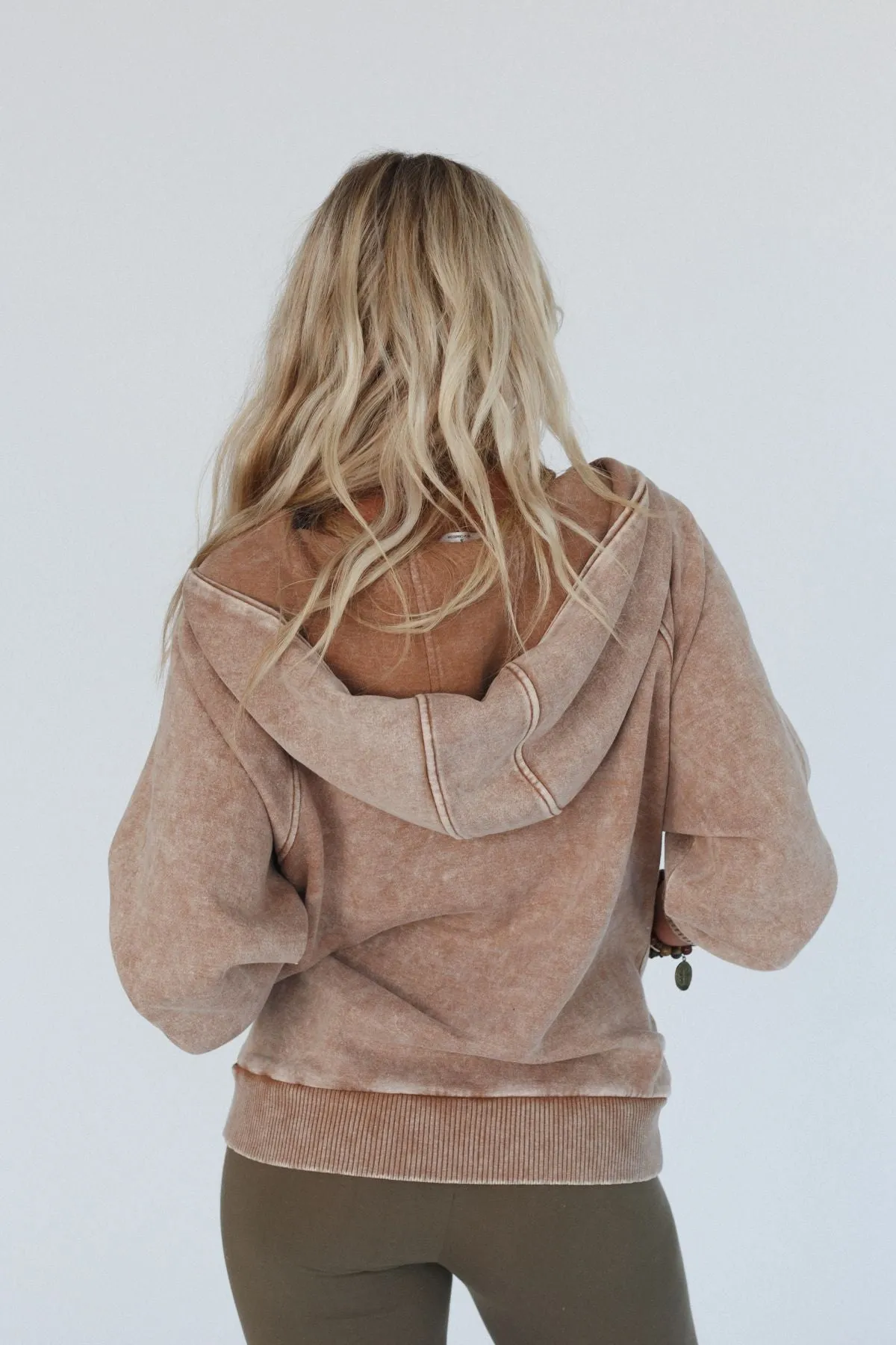 Campfire Cozy Hooded Sweatshirt - Camel