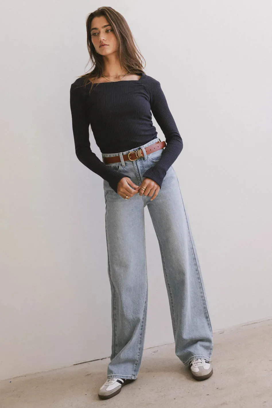 Cosette Ribbed Ruched Top in Navy