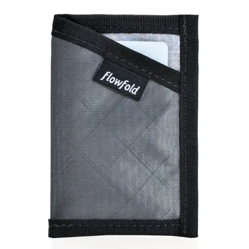 Minimalist Card Holder by flowfold